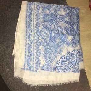 2 BEAUTIFUL SCARVES- blue and brown